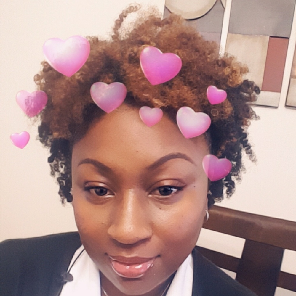 Meet your Posher, Latoya